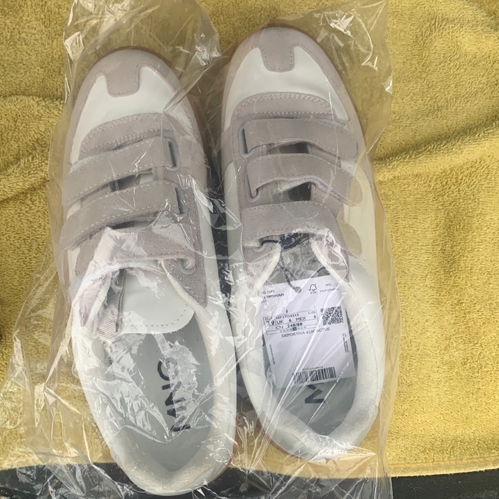 Brand new mango Velcro shoes